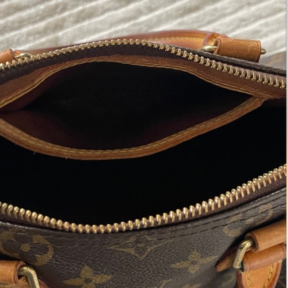 LOUIS VUITTON Monogram Speedy 25 VINTAGE - Picture 4 of 15